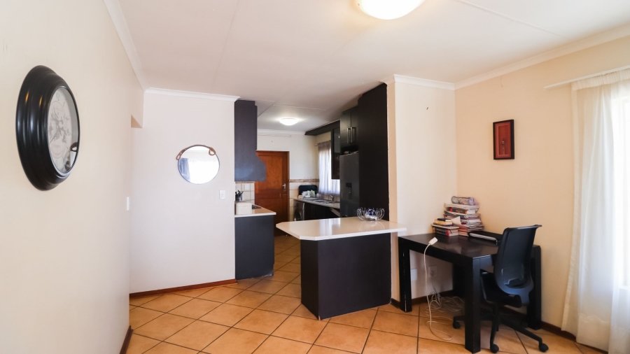 3 Bedroom Property for Sale in Hillside Free State